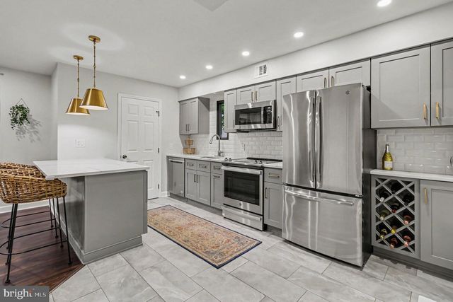 136 PINECREST LN, King Of Prussia, PA 19406