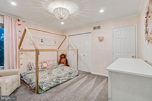 136 PINECREST LN, King Of Prussia, PA 19406