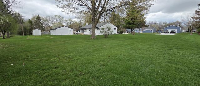 5741 40th STREET, Greenfield, WI 53221