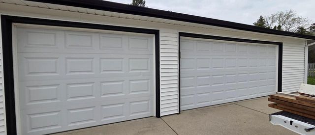 5741 40th STREET, Greenfield, WI 53221