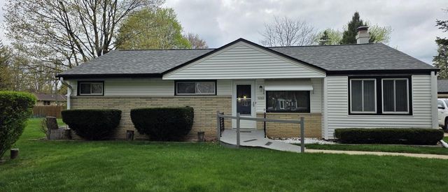 5741 40th STREET, Greenfield, WI 53221
