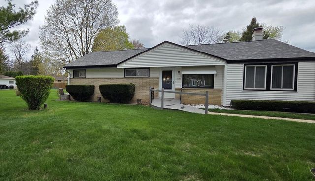 5741 40th STREET, Greenfield, WI 53221