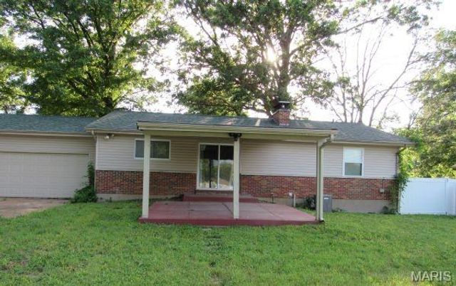 12360 Space Drive, Florissant, MO 63033