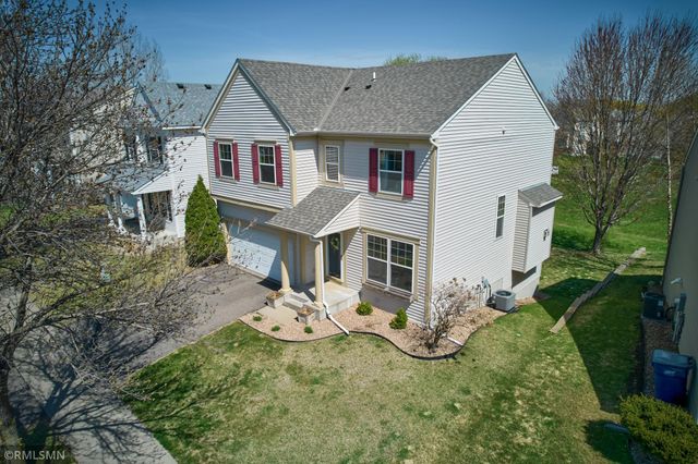 8516 Kirkwood Lane N, Maple Grove, MN 55369