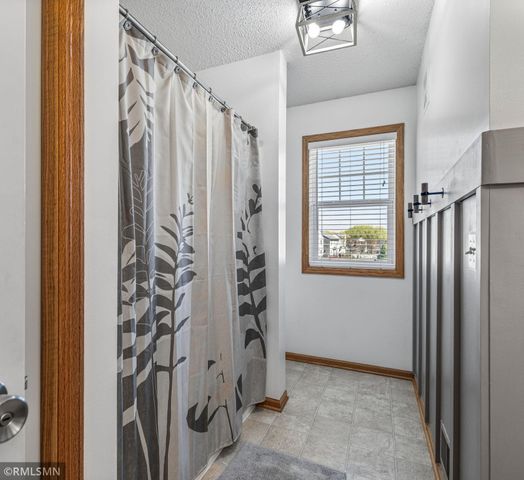 8516 Kirkwood Lane N, Maple Grove, MN 55369