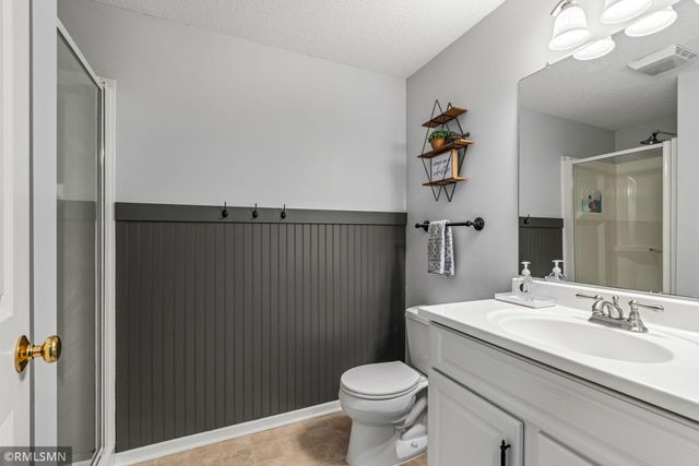 8516 Kirkwood Lane N, Maple Grove, MN 55369