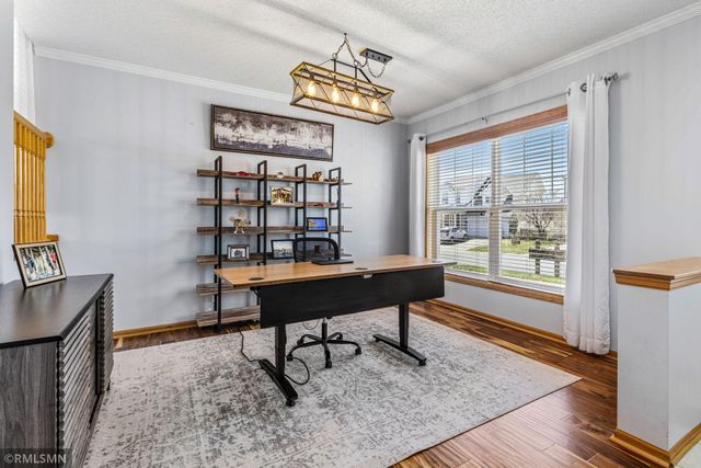 8516 Kirkwood Lane N, Maple Grove, MN 55369