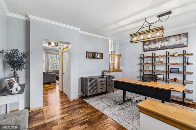 8516 Kirkwood Lane N, Maple Grove, MN 55369