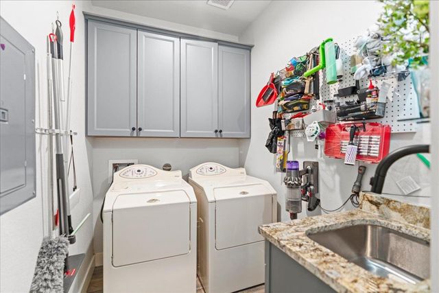 1185 Soaring Eagle DR, Fischer, TX 78623
