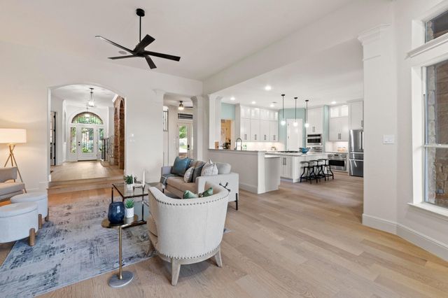 908 Lakewood Hills TER, Austin, TX 78732
