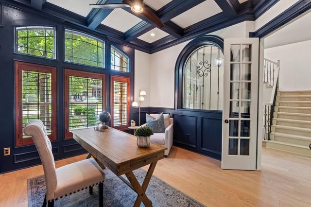 908 Lakewood Hills TER, Austin, TX 78732