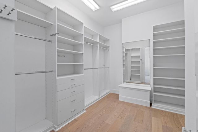 908 Lakewood Hills TER, Austin, TX 78732