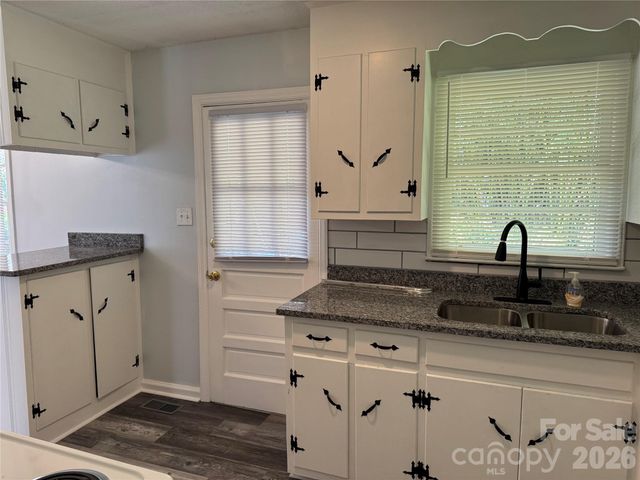 1311 Mt Gallant Road, Rock Hill, SC 29732