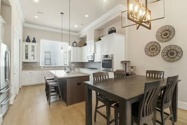 2302 Kolbe Grove Lane, Houston, TX 77080