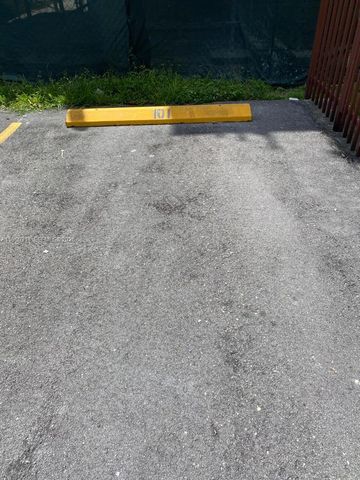 12500 NE 5th Ave 101, North Miami, FL 33161