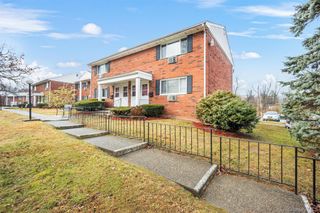 34 Manor Drive 34, Cornwall, NY 12518