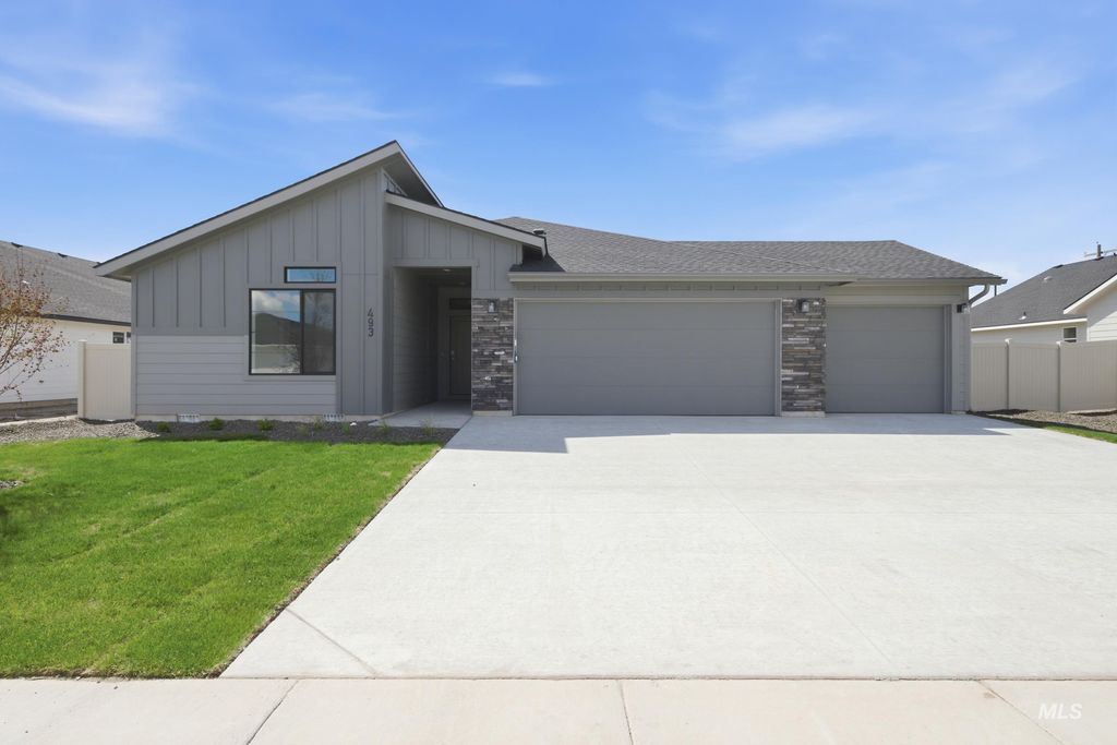 15265 Fuchsia Ave, Nampa, ID 83651