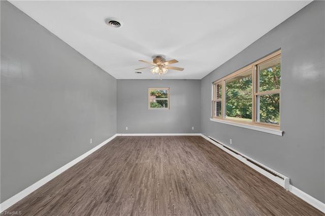 113 Green Valley Road, Greensboro, NC 27403