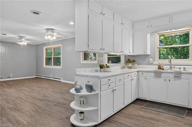113 Green Valley Road, Greensboro, NC 27403