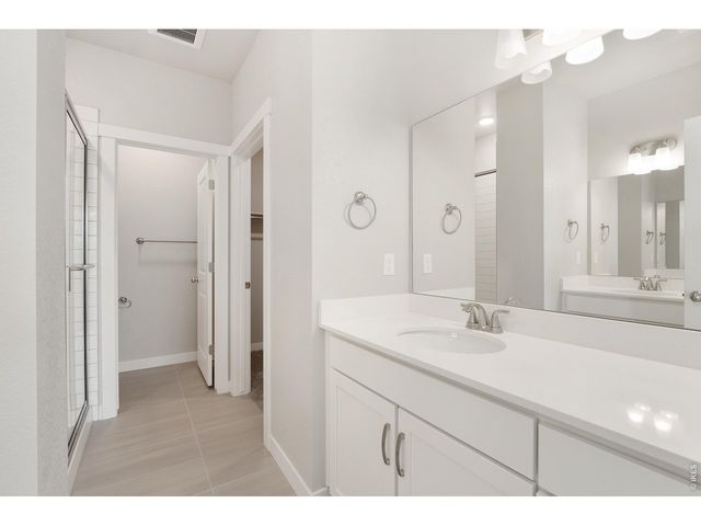 4160 South Park Dr 202, Loveland, CO 80538