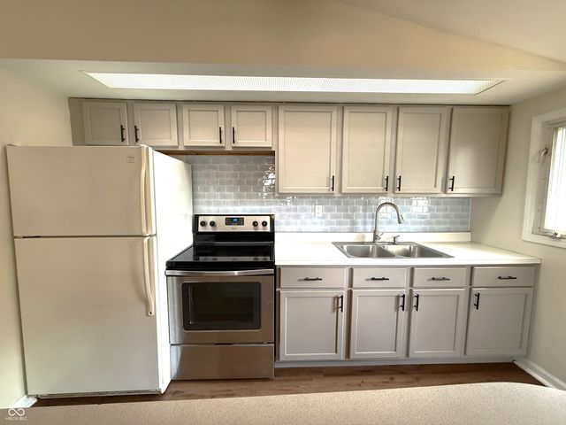 710 Coombs Street, Lebanon, IN 46052