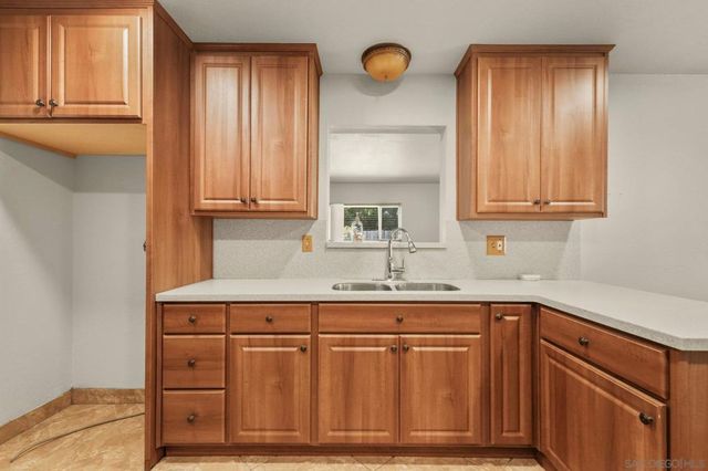 244 Elvado Way, San Diego, CA 92114