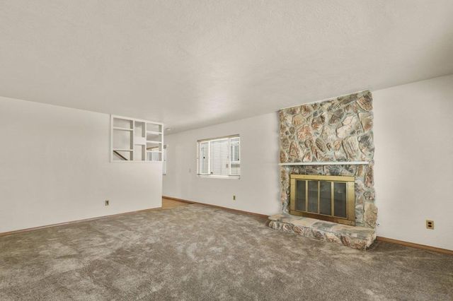 244 Elvado Way, San Diego, CA 92114