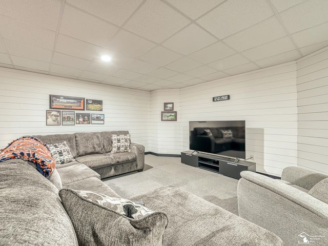 1035 Saint James Park Avenue, Monroe, MI 48161