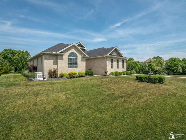 1035 Saint James Park Avenue, Monroe, MI 48161