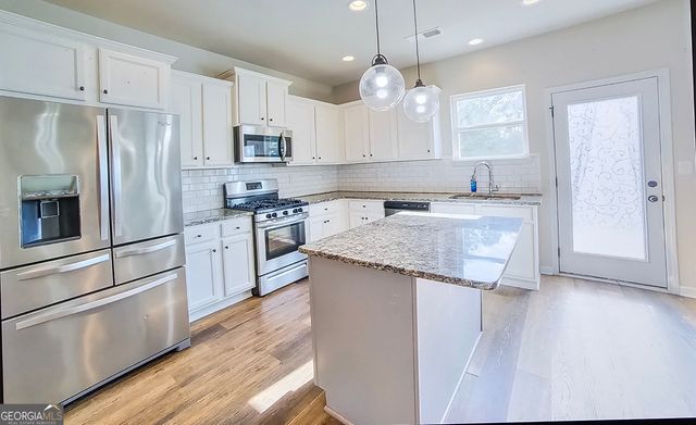 236 Villa Grande Drive, Locust Grove, GA 30248