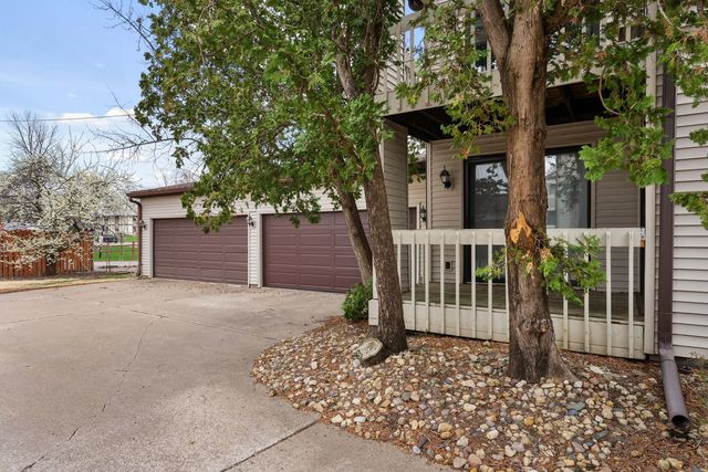 5911 36th Ave Court 16, Moline, IL 61265
