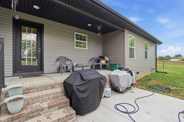 514 Rose Ln, Shelbyville, TN 37160