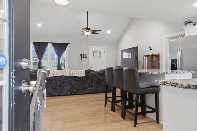 514 Rose Ln, Shelbyville, TN 37160