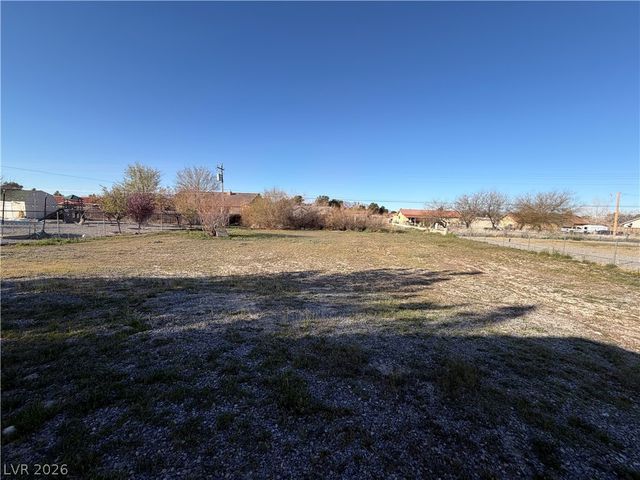 2730 South Dandelion Street, Pahrump, NV 89048