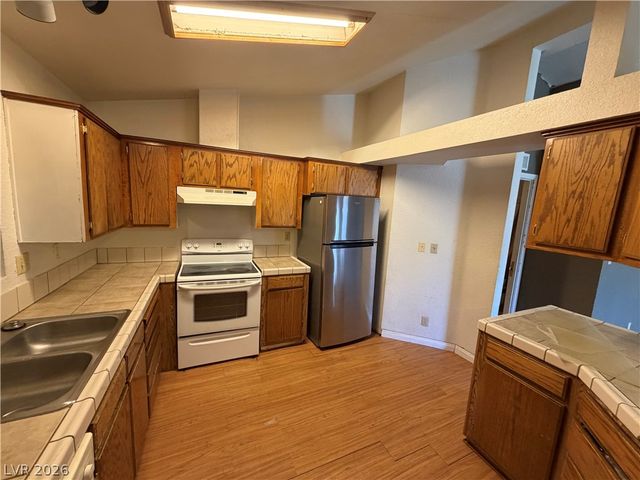 2730 South Dandelion Street, Pahrump, NV 89048