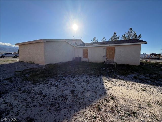 2730 South Dandelion Street, Pahrump, NV 89048