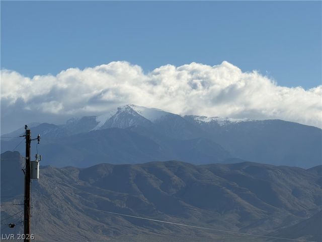 2730 South Dandelion Street, Pahrump, NV 89048