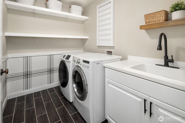 35814 SE Crestview Loop, Snoqualmie, WA 98065