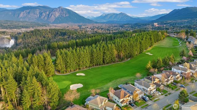 35814 SE Crestview Loop, Snoqualmie, WA 98065