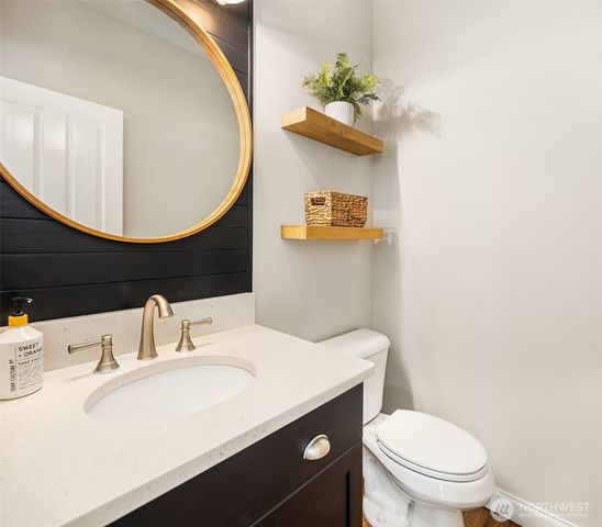 35814 SE Crestview Loop, Snoqualmie, WA 98065