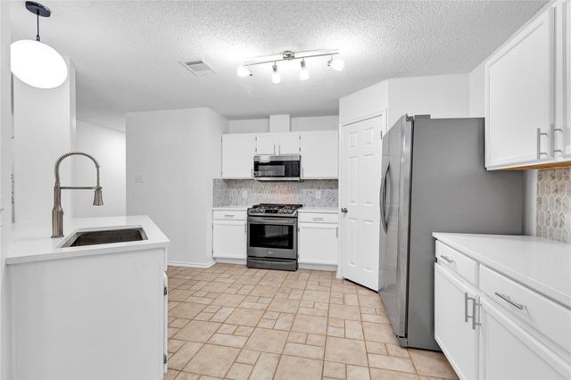 20820 Jumpers Delight LN, Pflugerville, TX 78660
