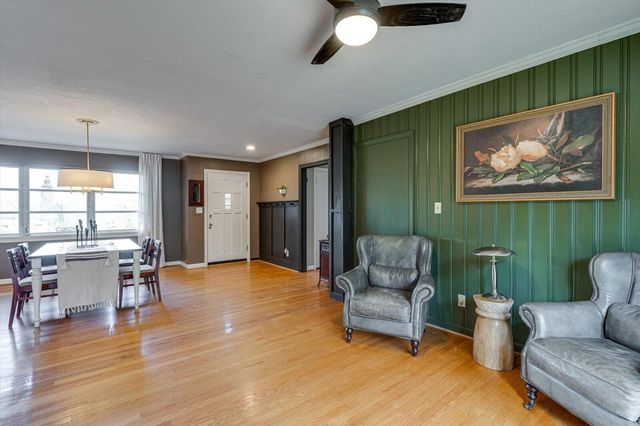 1402 John Ross Road, Chattanooga, TN 37412