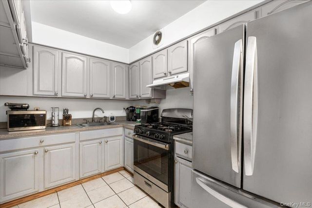 1054 Cauldwell Avenue, Bronx, NY 10456