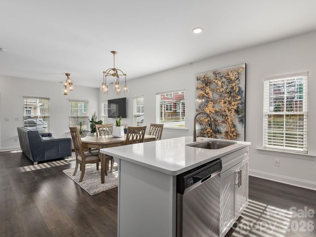 26 Walnut Springs Drive, Asheville, NC 28804