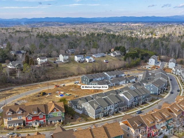 26 Walnut Springs Drive, Asheville, NC 28804