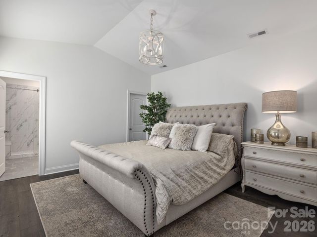 26 Walnut Springs Drive, Asheville, NC 28804