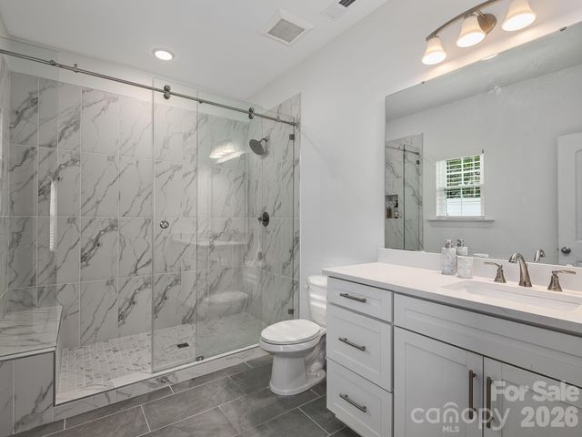 26 Walnut Springs Drive, Asheville, NC 28804