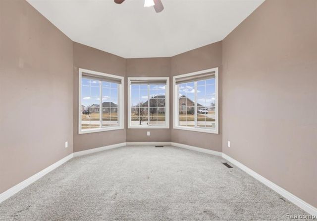 28796 Liparoto Boulevard, Flat Rock, MI 48134