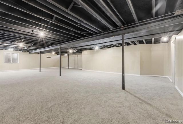 28796 Liparoto Boulevard, Flat Rock, MI 48134