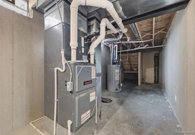 28796 Liparoto Boulevard, Flat Rock, MI 48134